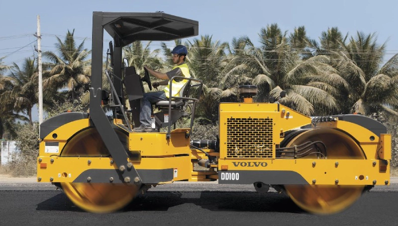 Volvo Double Drum Roller - Shihas & Co.